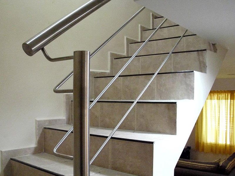 Barandas de acero inoxidable con varillas - Proyecto 12